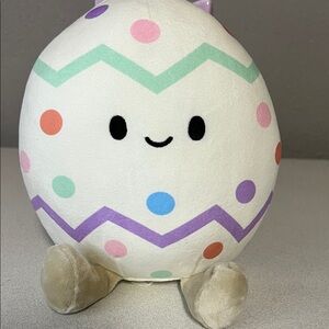 Squishmallows White and Multicolor Egg Plush